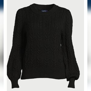 NWT Scoop Cable Crewneck Sweater